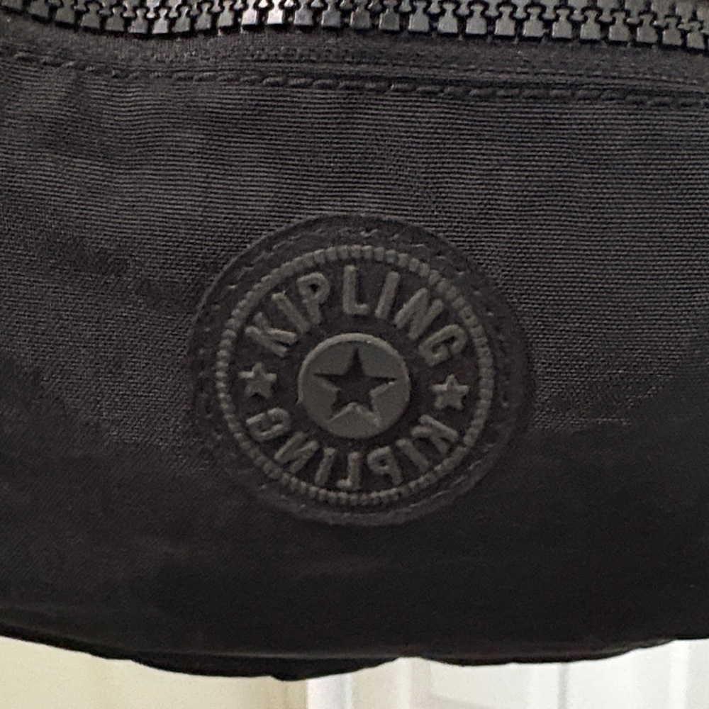 Kipling Black Backpack with embroidered purple butterfly - Picture 4 of 15